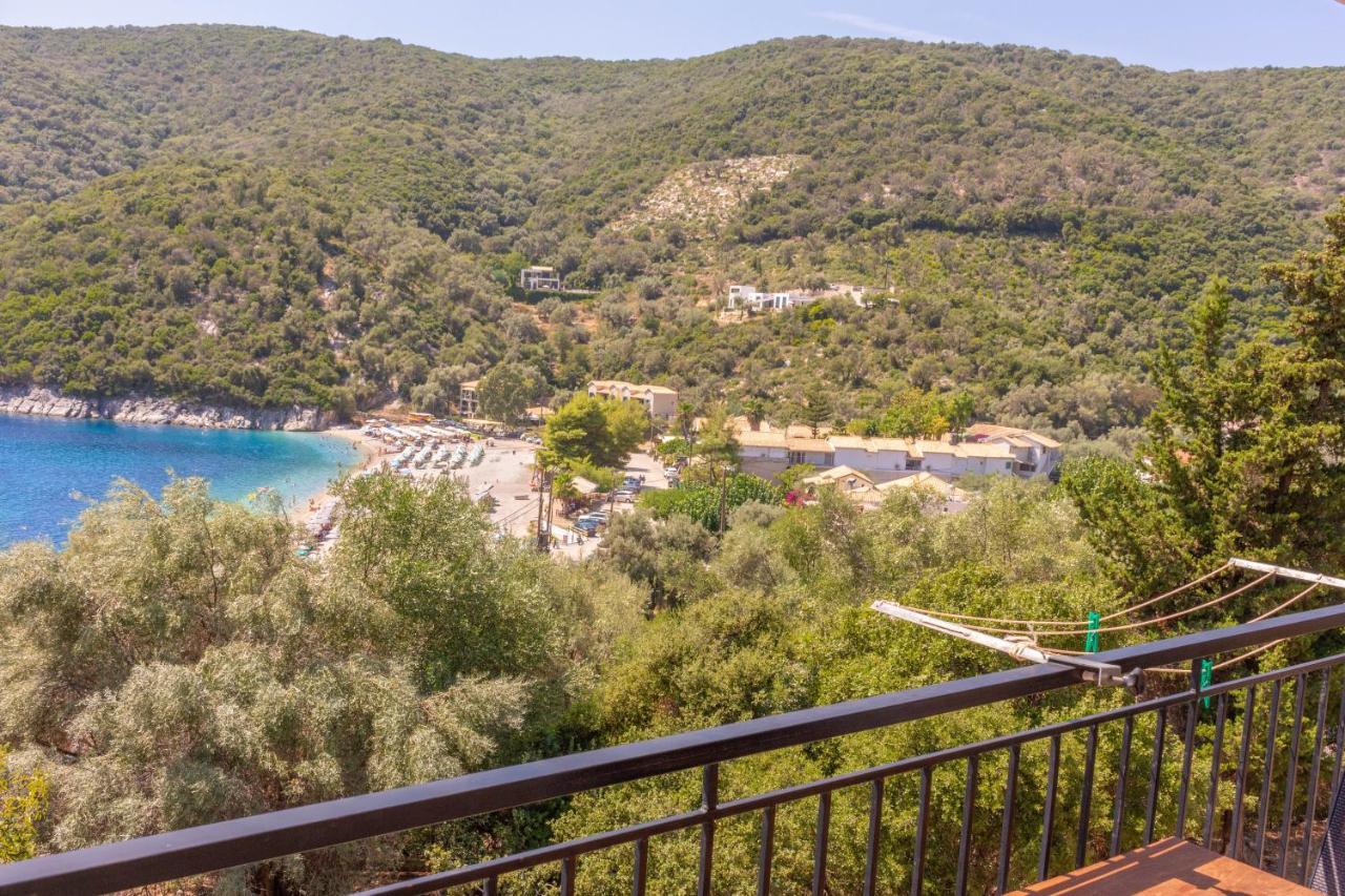 Apagio Apartments Mikros Gialos Bagian luar foto